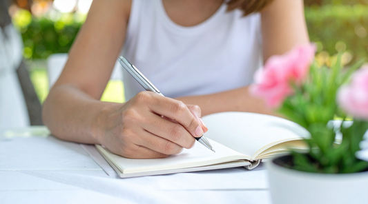 How to journal for self growth and improved mental health: learn the art of journaling